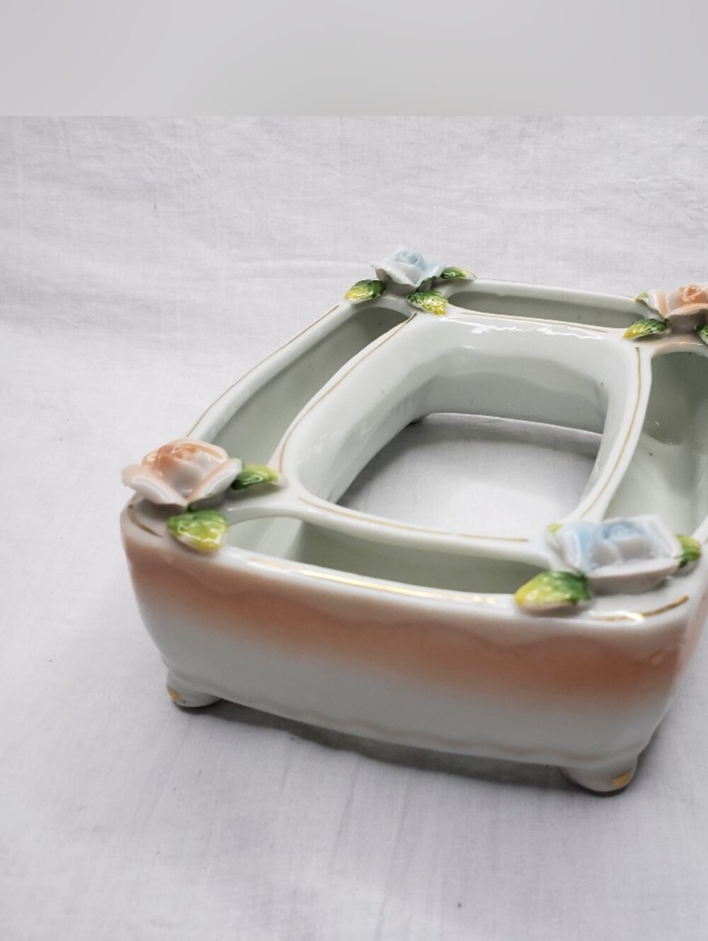 Rectangular Midcentury Ceramic Flower Ring Japan Roses - Picture 9 of 11